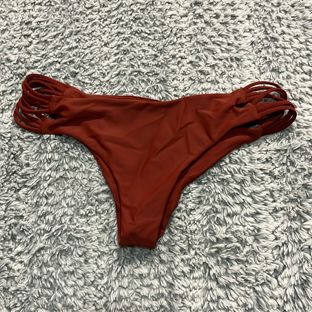Kaohs bikini bottom